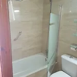 ホスタル バイア 2* カディス